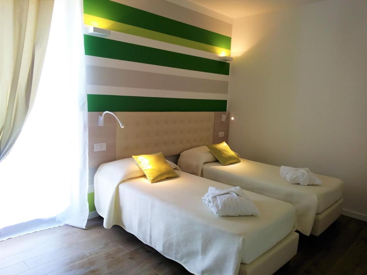 ラツィーゼ Stella Del Garda Bed & Breakfast エクステリア 写真