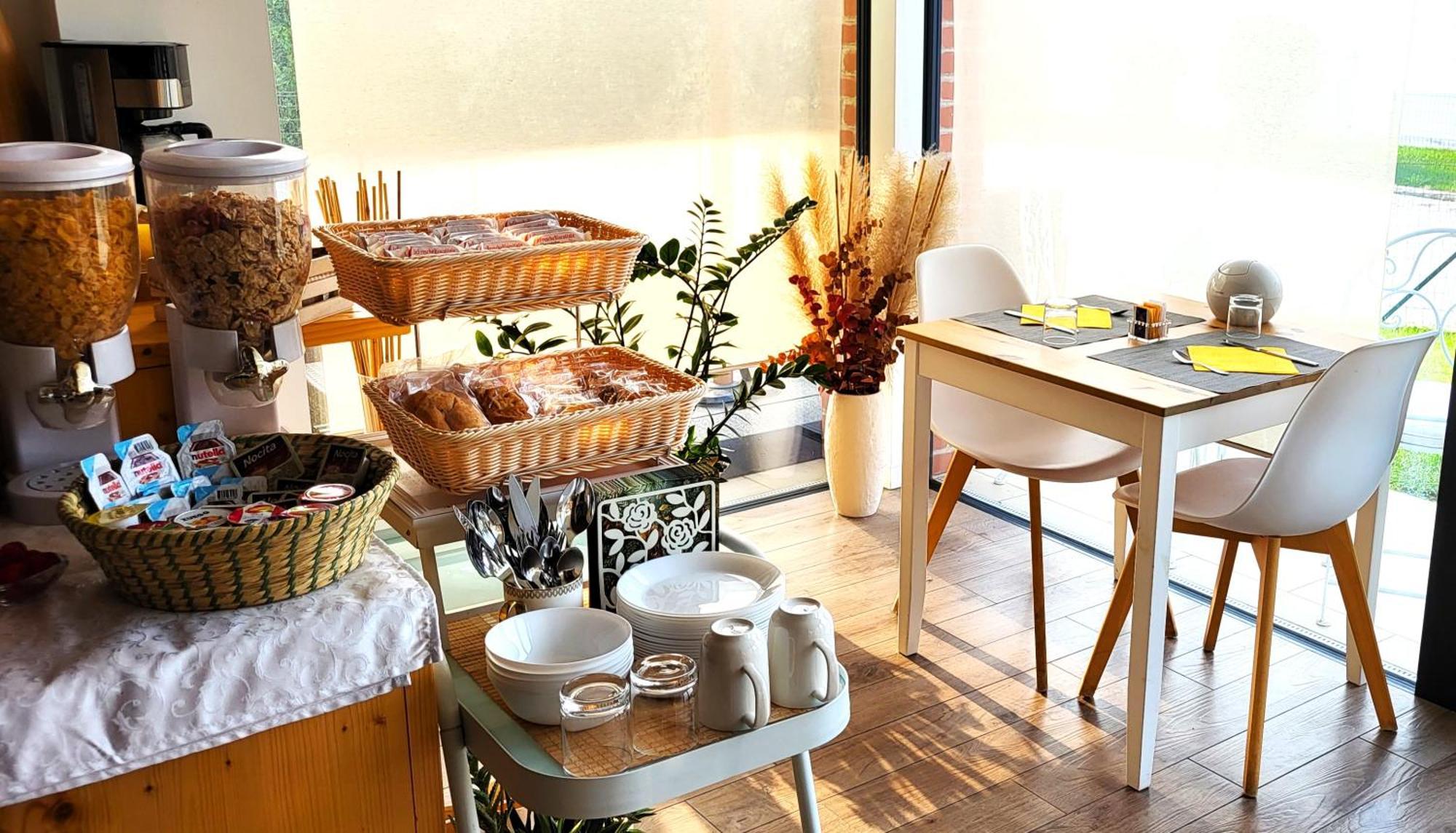 ラツィーゼ Stella Del Garda Bed & Breakfast エクステリア 写真
