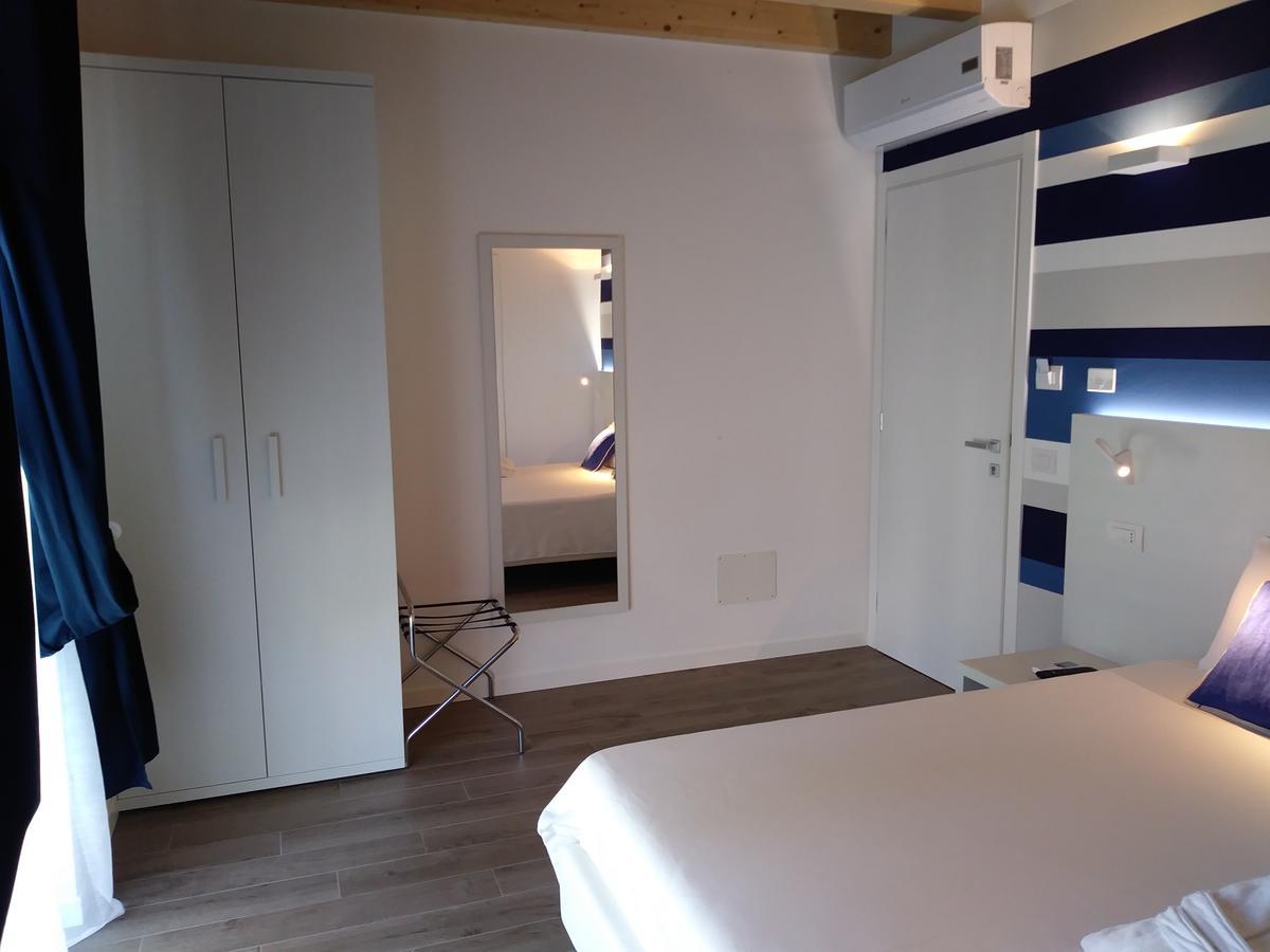 ラツィーゼ Stella Del Garda Bed & Breakfast エクステリア 写真