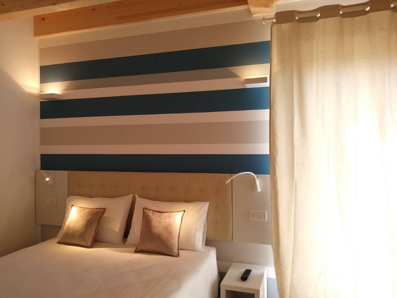 ラツィーゼ Stella Del Garda Bed & Breakfast エクステリア 写真
